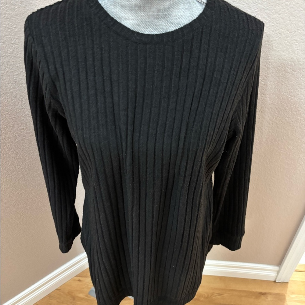 Black Ribbed Long Sleeve Knit Top